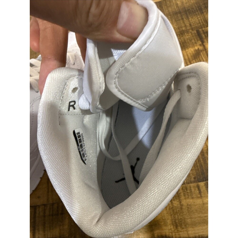 Women's Size 10 - Air Jordan 1 Mid 'Triple White' Shoes DV0991-111 - Picture 6 of 8